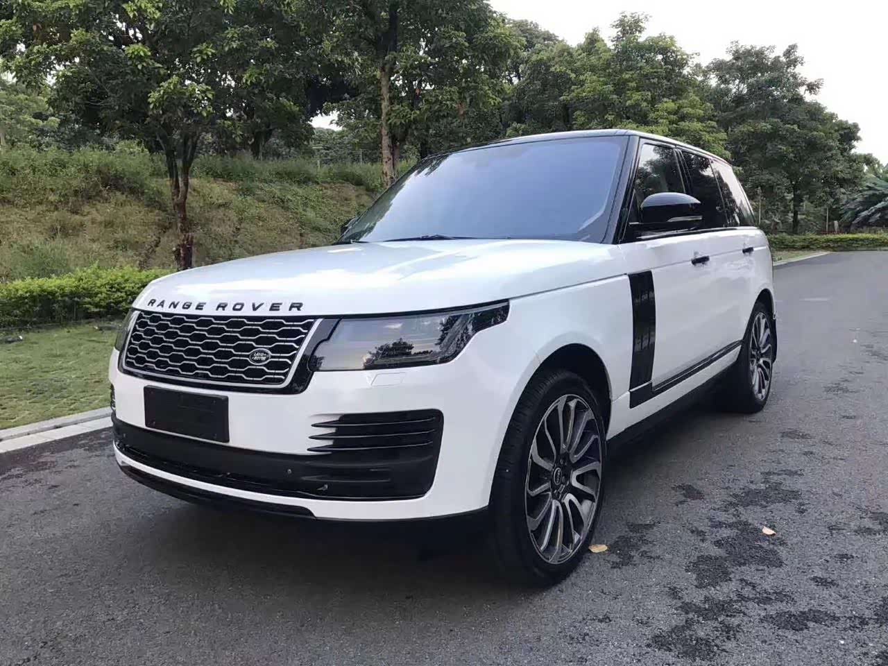 男人最喜欢的路虎大揽胜霸气侧漏