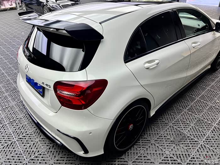 出售奔驰a45amg16年底17款807版本无套改原厂套