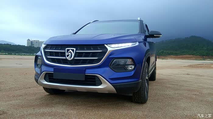 【蓝色颜兽】蓝色宝骏510之美图欣赏