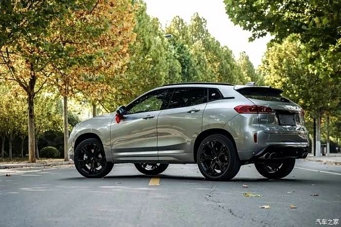 心中总要有道红马尔斯红顶配weyvv7大片秀