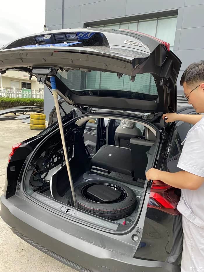 【图】原厂电动尾门,真香!_凡尔赛c5 x论坛_汽车之家论坛
