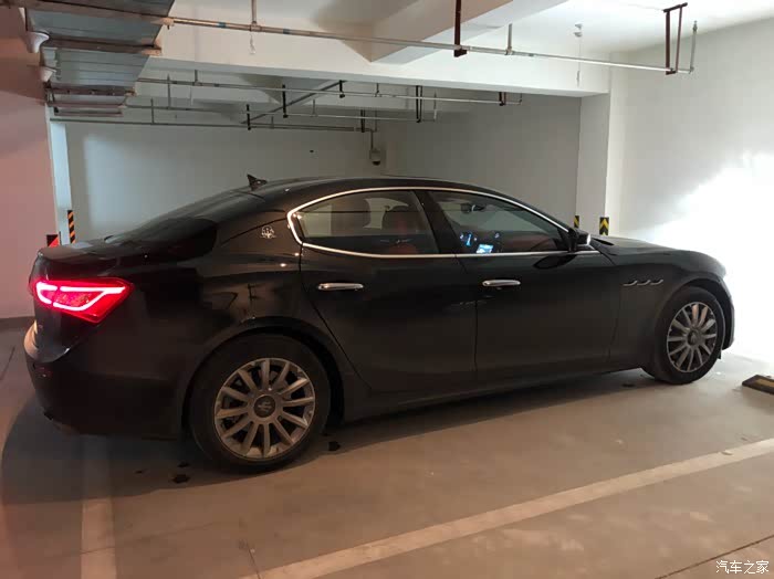 谁有见过新款黑色吉博力