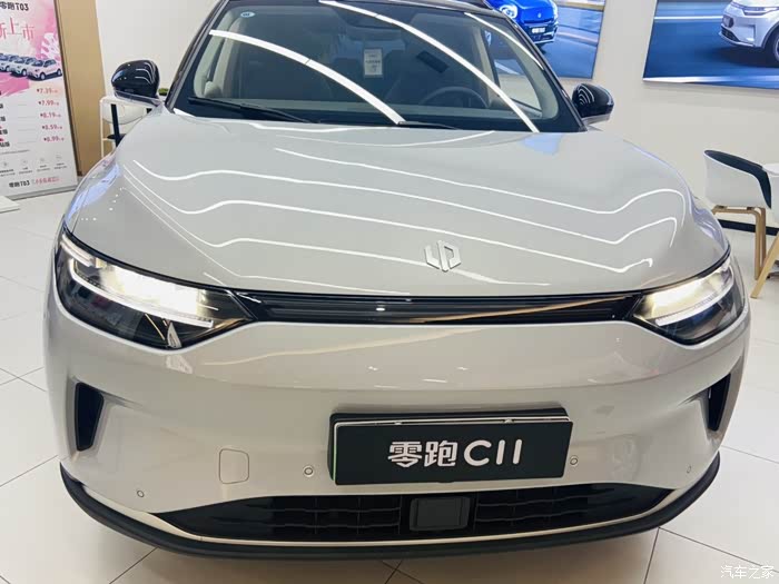 【图】零跑c11新氧绿与星河银实拍,你更pick哪个颜色?