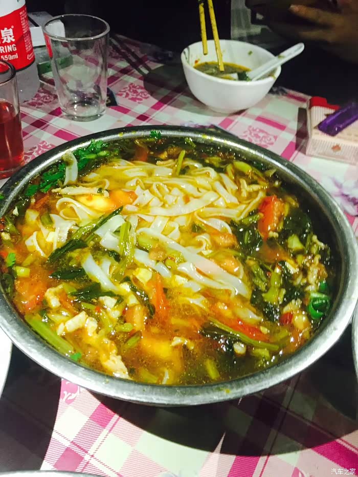 煮米干,外地人叫卷粉