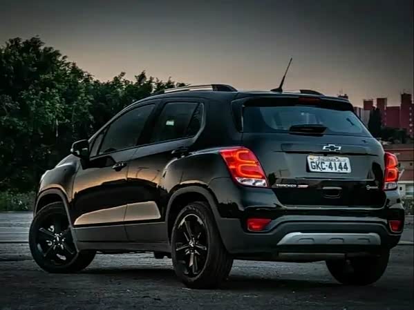 纯黑色涂装 雪佛兰新款创酷midnight特别版