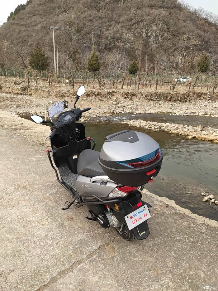 铃木百年版蚕丝灰uy125提车