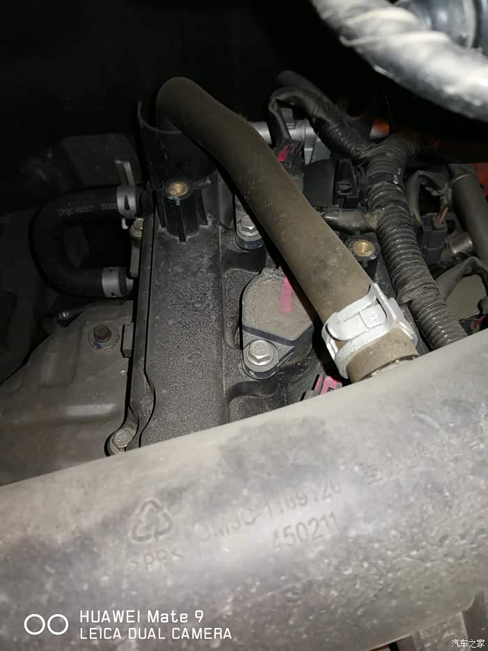 发动机故障灯常亮清除故障代码后开几公里后又亮反复出现