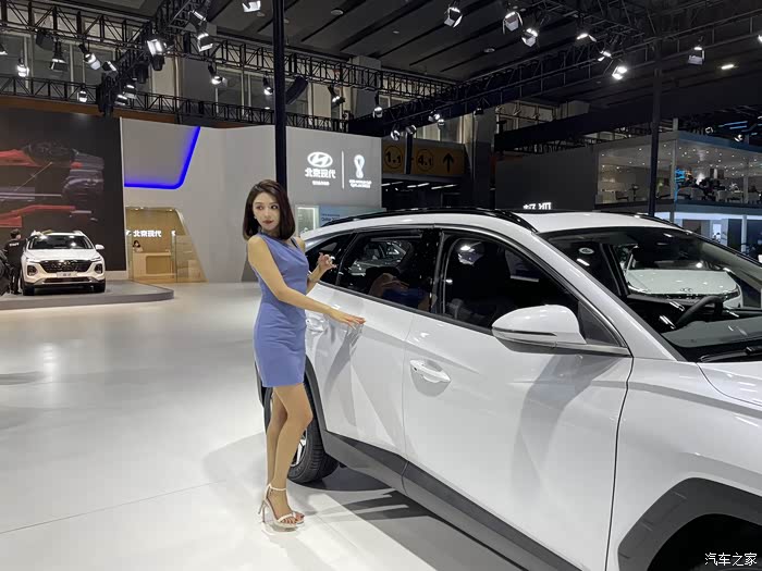 广州车展北京现代展台车模