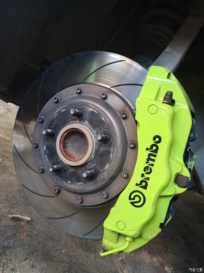 帮朋友出一套布雷博前6刹车锐志合头桥码