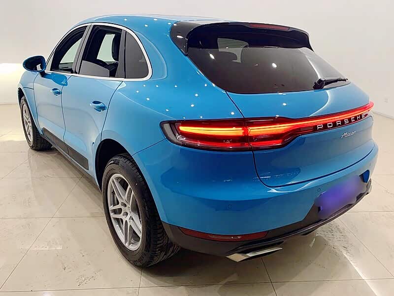 保时捷平民化的一款车可以我太清贫