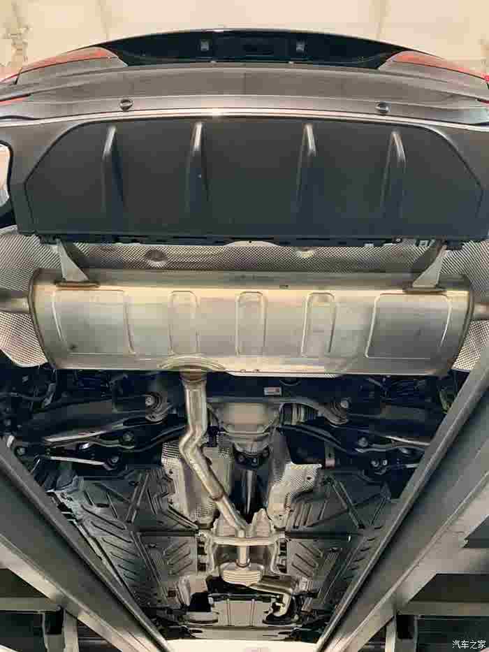 glc悬架和奔驰e两驱悬架对比