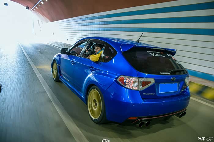 圆了很久的念想 斯巴鲁 wrx sti 两厢版 兰州约拍