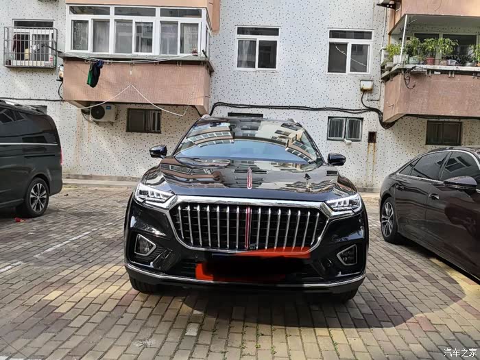 【图】看看这霸气的外观~不怒自威的感觉_红旗hs5论坛_汽车之家论坛