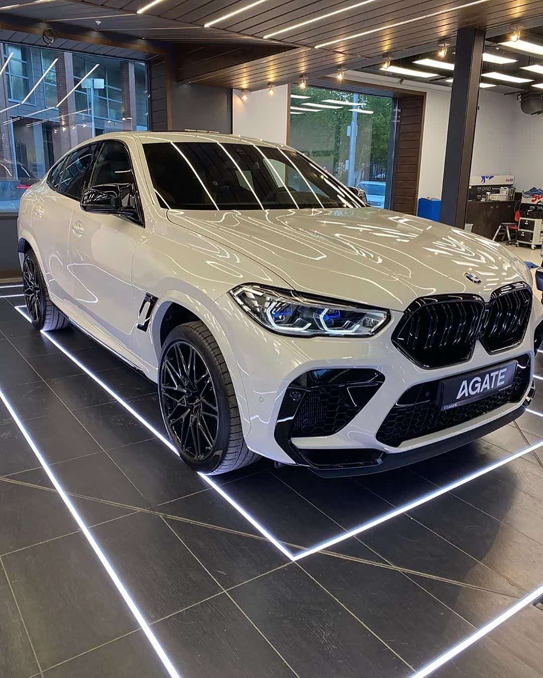 宝马x6 m 雷霆版, 搭载的4.4tv8