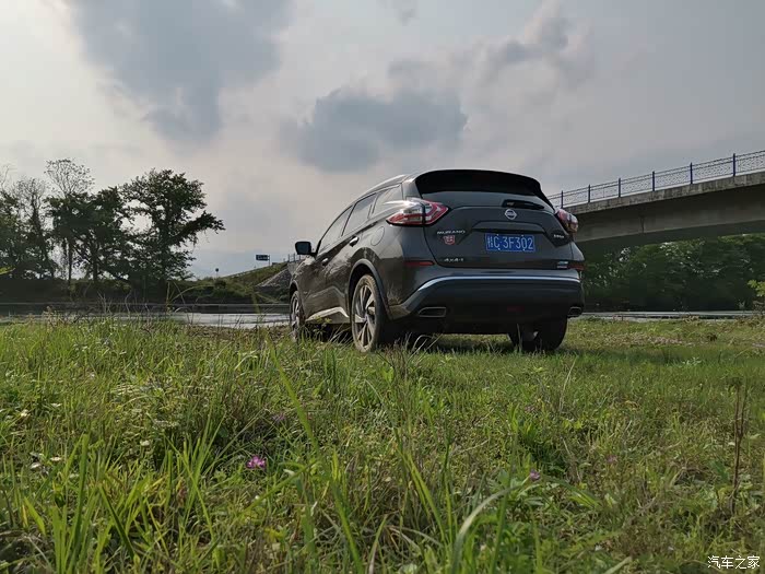 混动尊尚5000作业