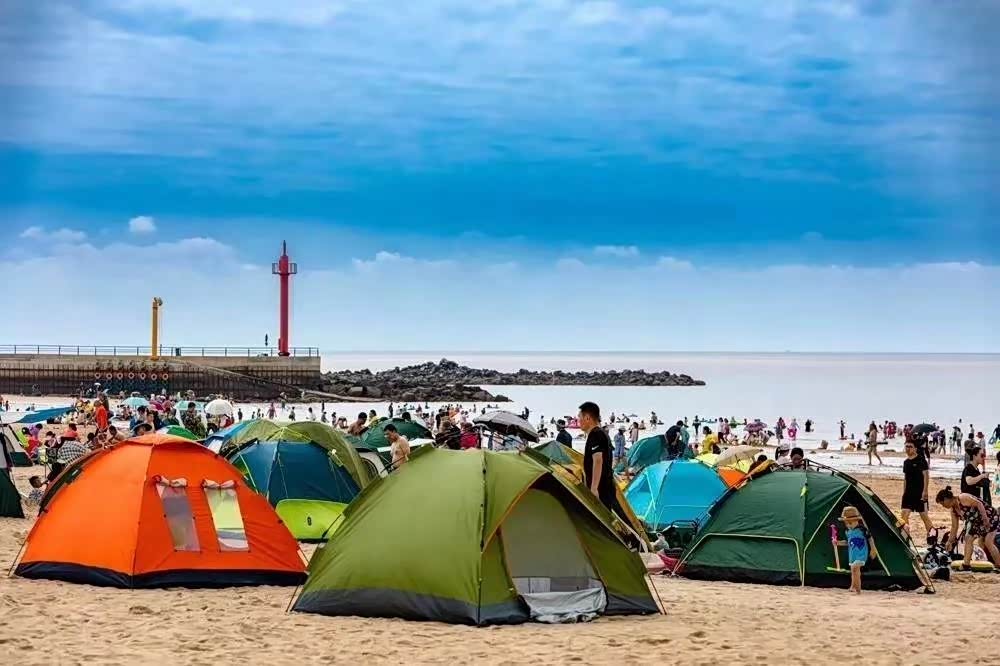 金帛滩海洋乐园,蓝天大海,美极了!