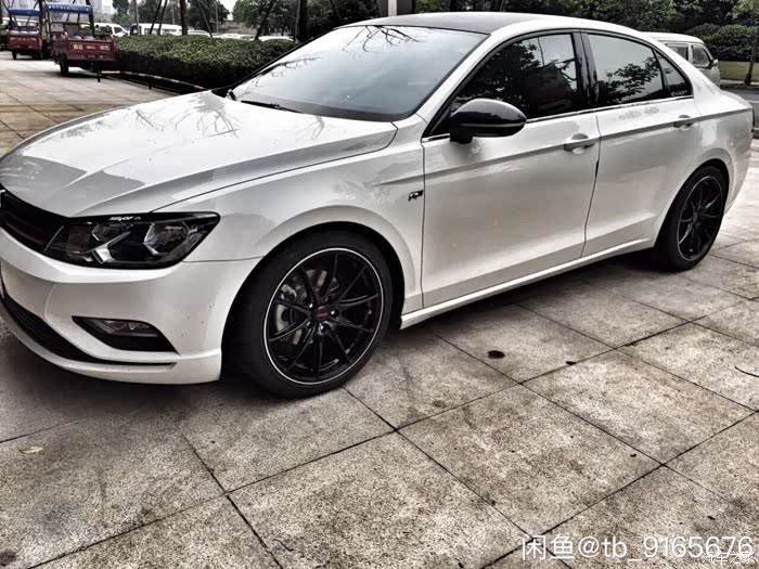 卖一套凌渡二手轮毂想要的加微信私聊