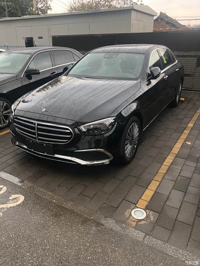 奔驰e300尊贵版补交提车作业以及3个月用车分享