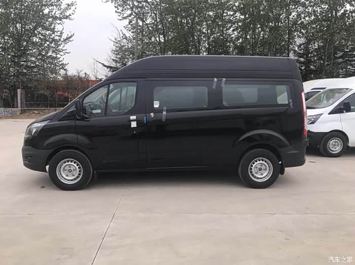 黑色全顺加后空调