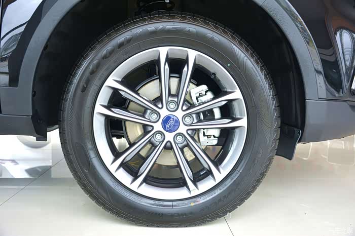 福特领界# 新时代紧凑型suv-福特领界