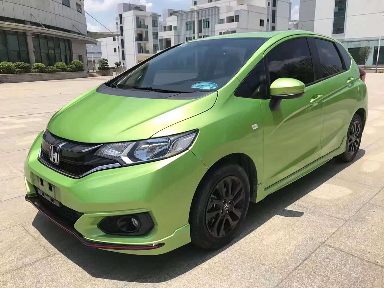 本田飞度潮跑版这个颜色超个性