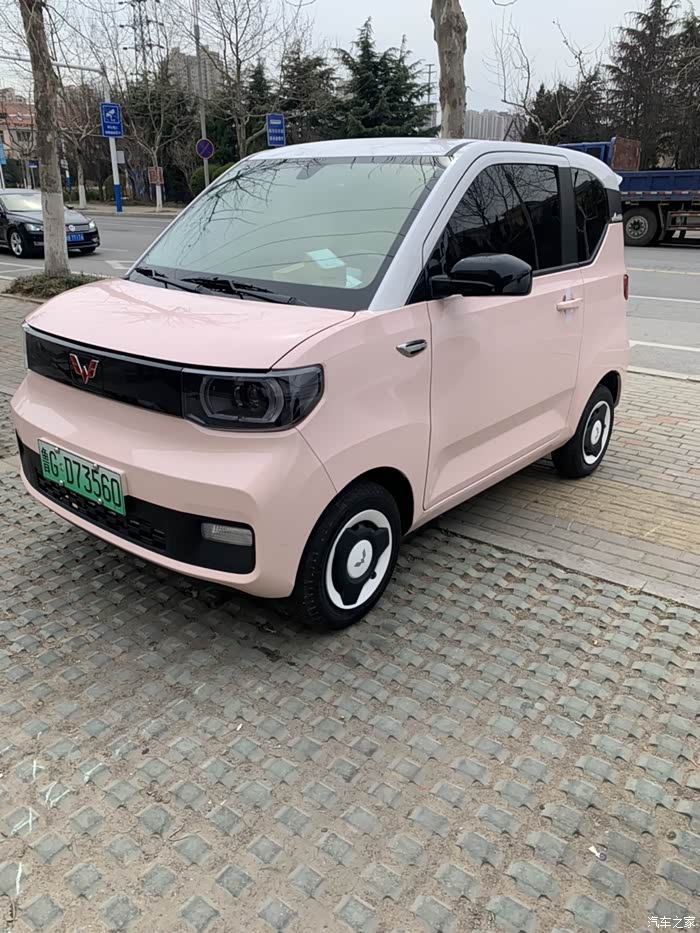 改装21款五菱宏光mini马卡龙升窗器开关手扶箱