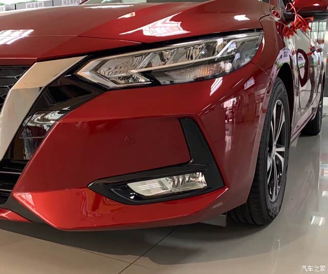 红色轩逸太霸气了.