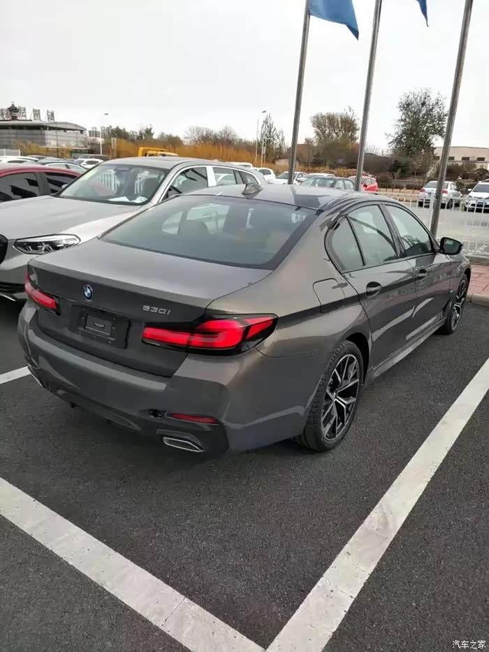【图】530i风尚阿尔维特灰准车主报到_宝马5系论坛_汽车之家论坛