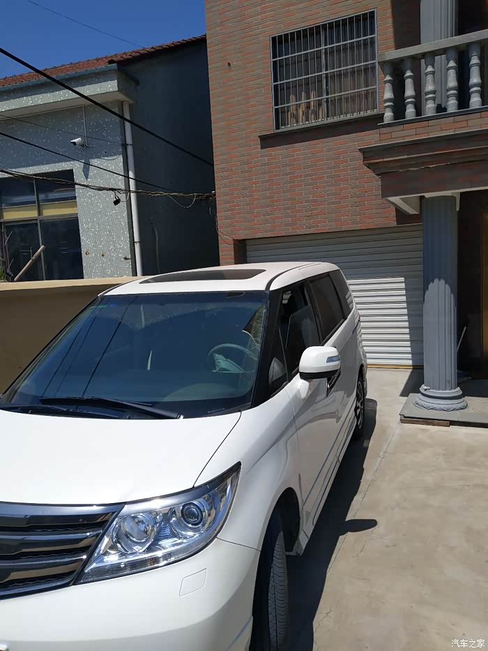 日系保姆车除了埃尔法还是觉得老艾最漂亮