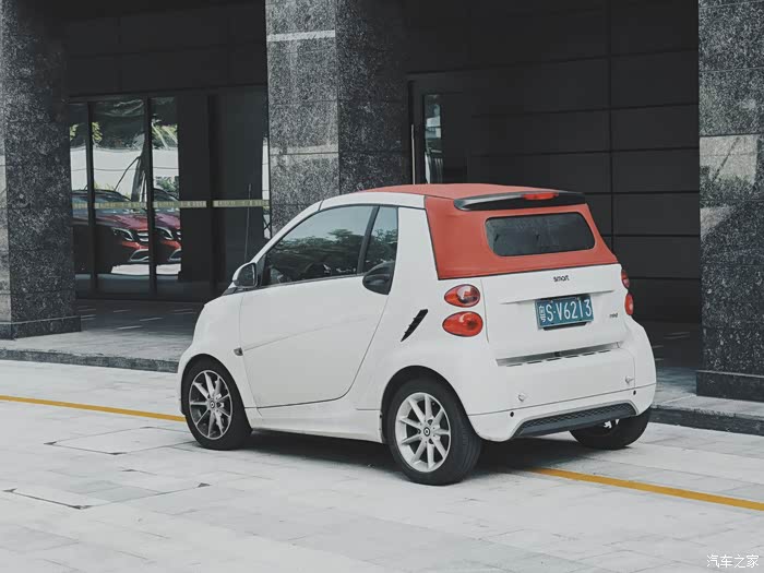 葬爱家族杀马特买菜接娃smart