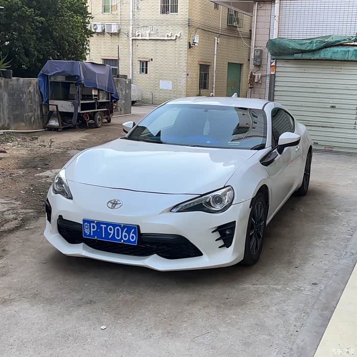 出16年手动丰田86