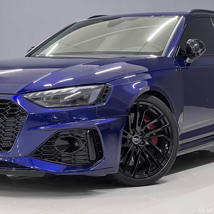 奥迪rs4真的快