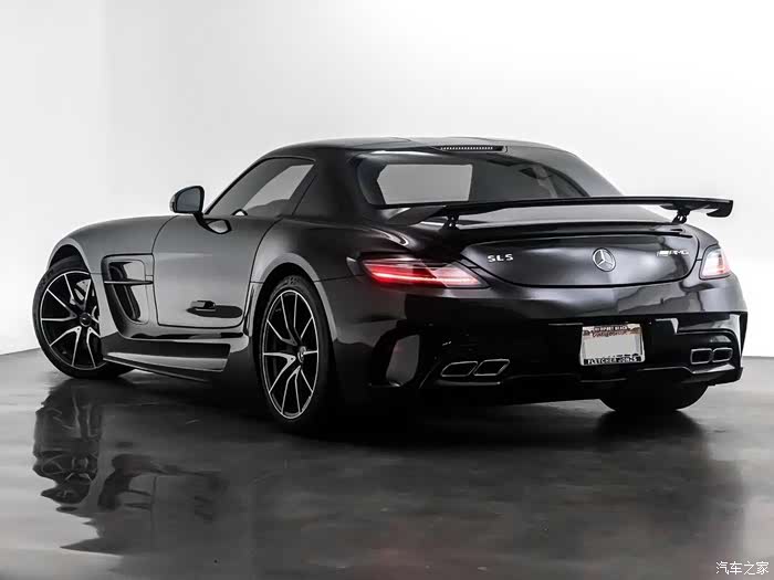 "够黑,够劲":#奔驰# mercedes-benz sls