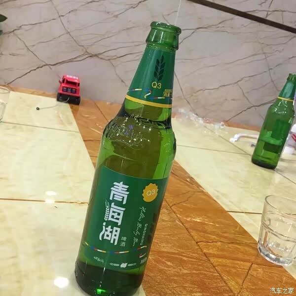 青海啤酒,甜甜,特别强调一点,这家店老板儿子是个帅气哥哥