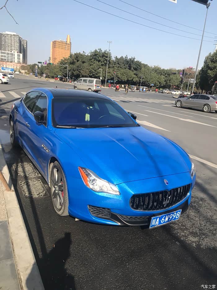 18款水晶蓝酷炫jaguarxe25t后续更新