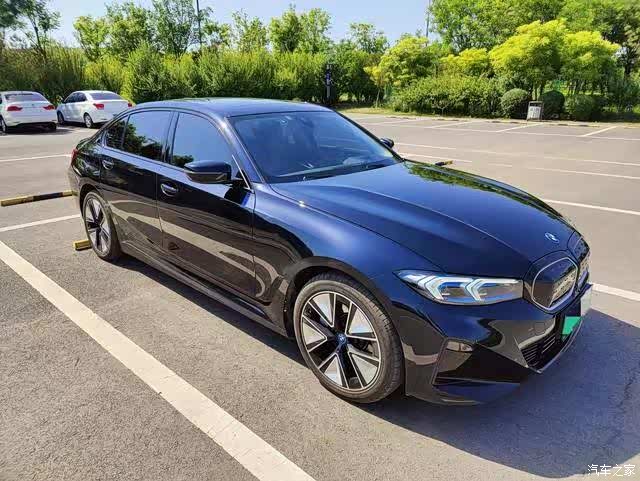 轻度试驾智驭豪华经济节能宝马i3助我实现省钱出行