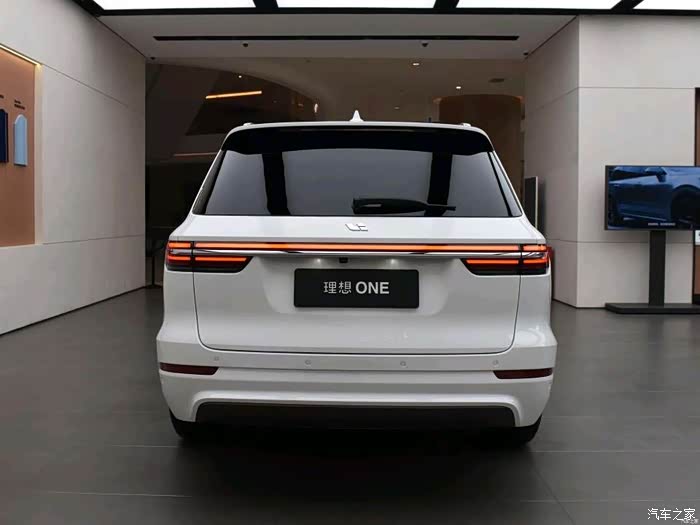 理想one白色的实车咋样啊