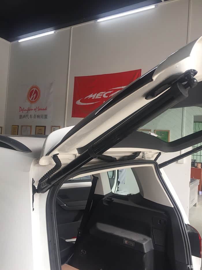 途安l舒雅版改装电动尾门