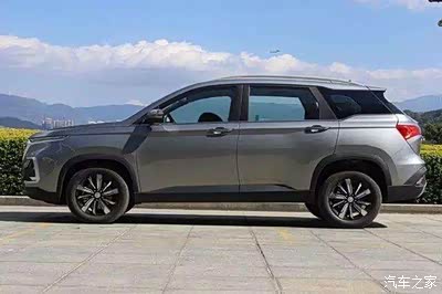 宝骏530现在6座suv