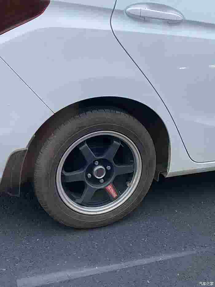 带抛边的山寨轮毂真的没法看