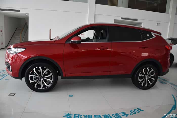 专属年轻时尚的红色vv6—到店看车!