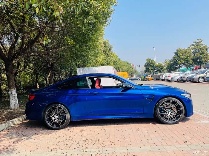 【图】19年国六m4 zcp圣马力诺蓝,有兴趣看看_宝马m系论坛_汽车之家
