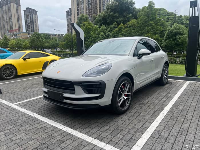 提22款macans哑灰