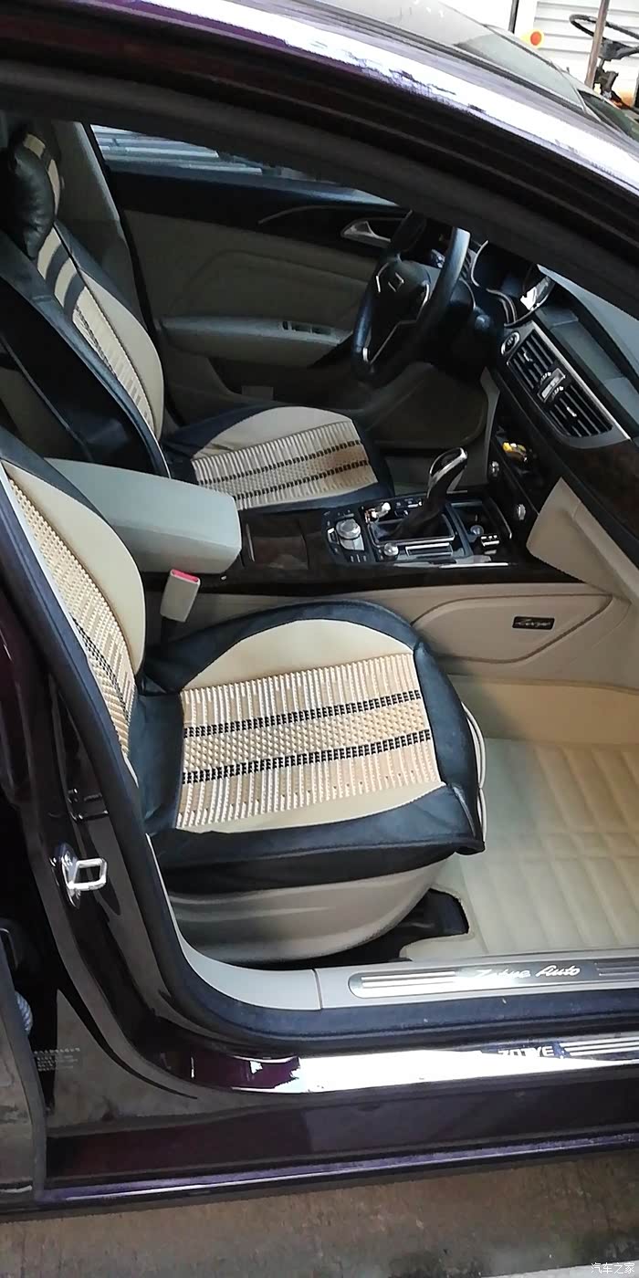 众泰z700现实记录