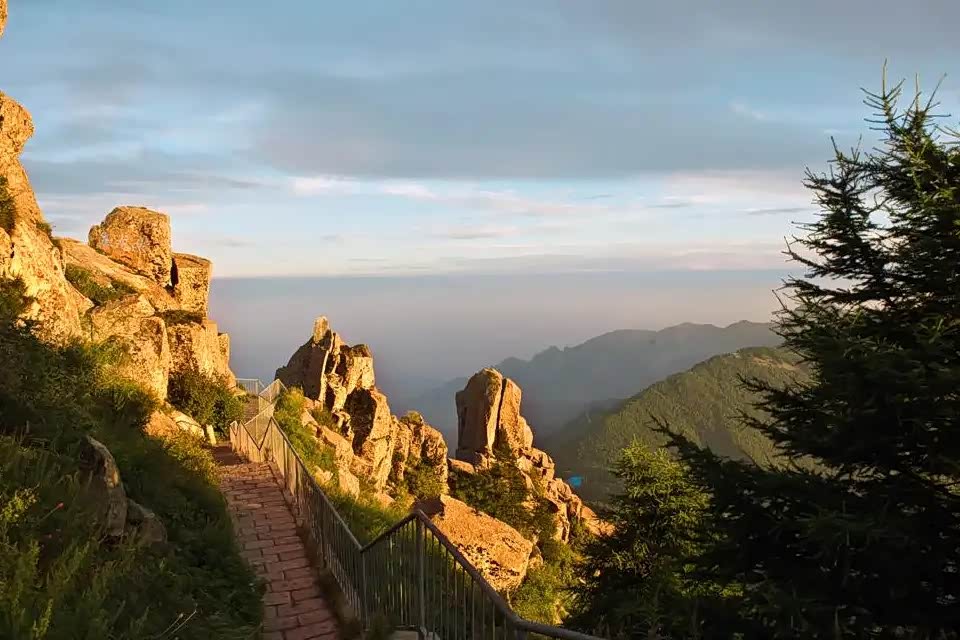 华北"小黄山"龙虎山风景区!