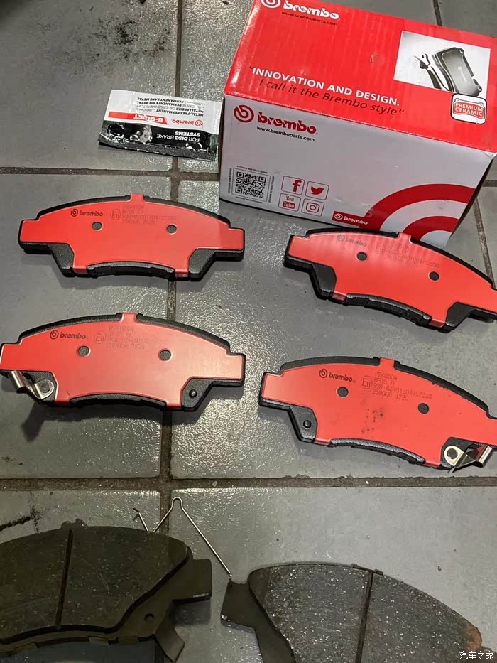 【图】飞度更换布雷博刹车片_飞度论坛_汽车之家论坛