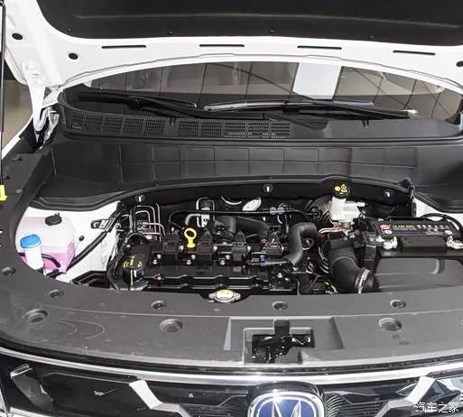 看看这发动机变速箱