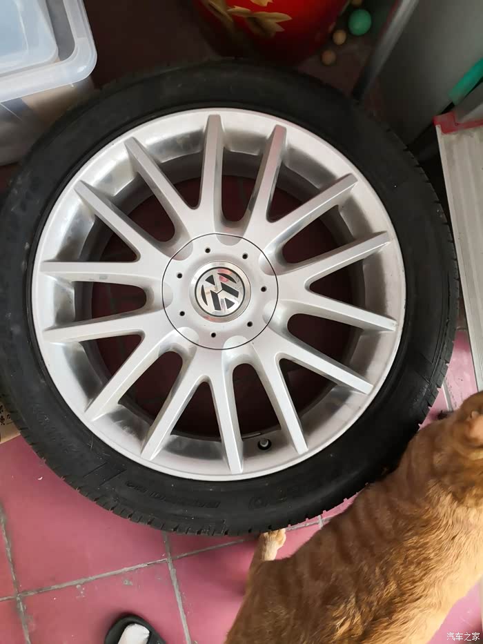 09款速腾冠军的轮毂一只有老车友收吗