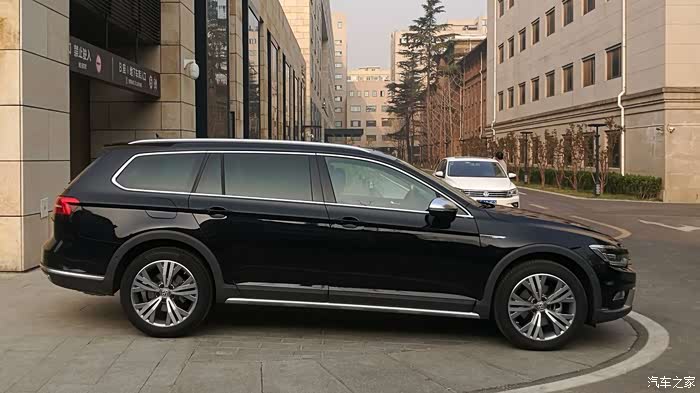 咋看咋顺眼可遇不可求忽略性价比提蔚揽四驱