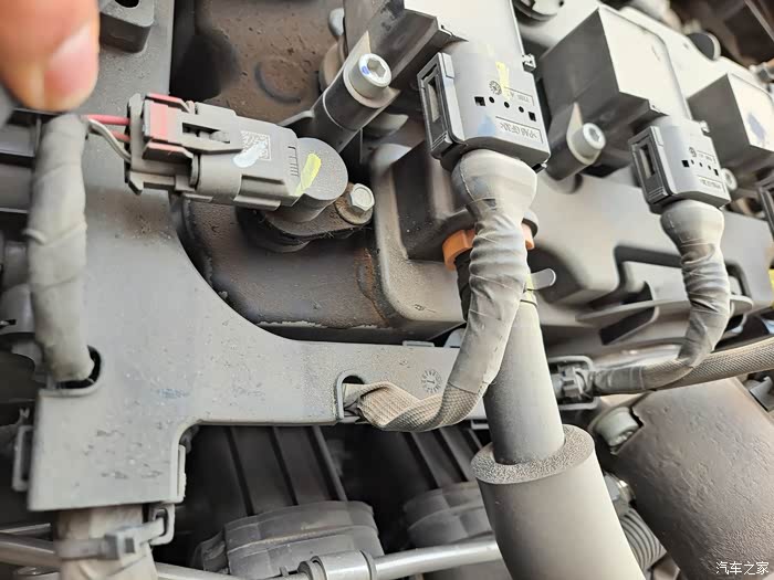 【图】cs35plus凸轮轴传感器渗油_长安cs35plus论坛_汽车之家论坛
